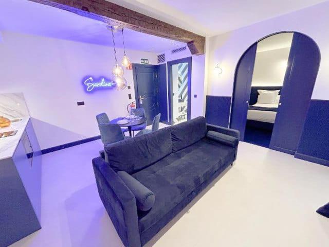 Lemon Suites Santender Szoba fotó