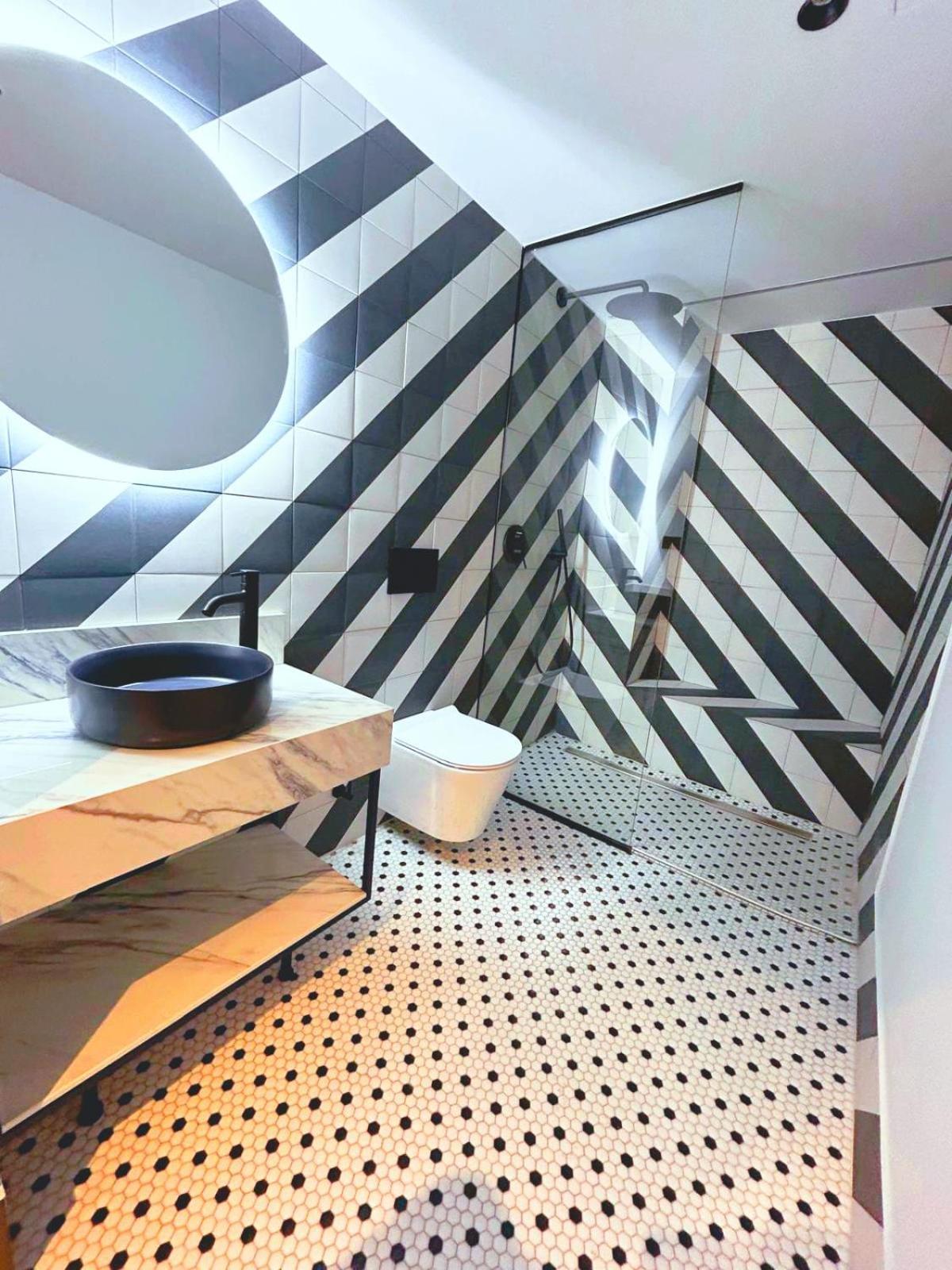Lemon Suites Santender Szoba fotó